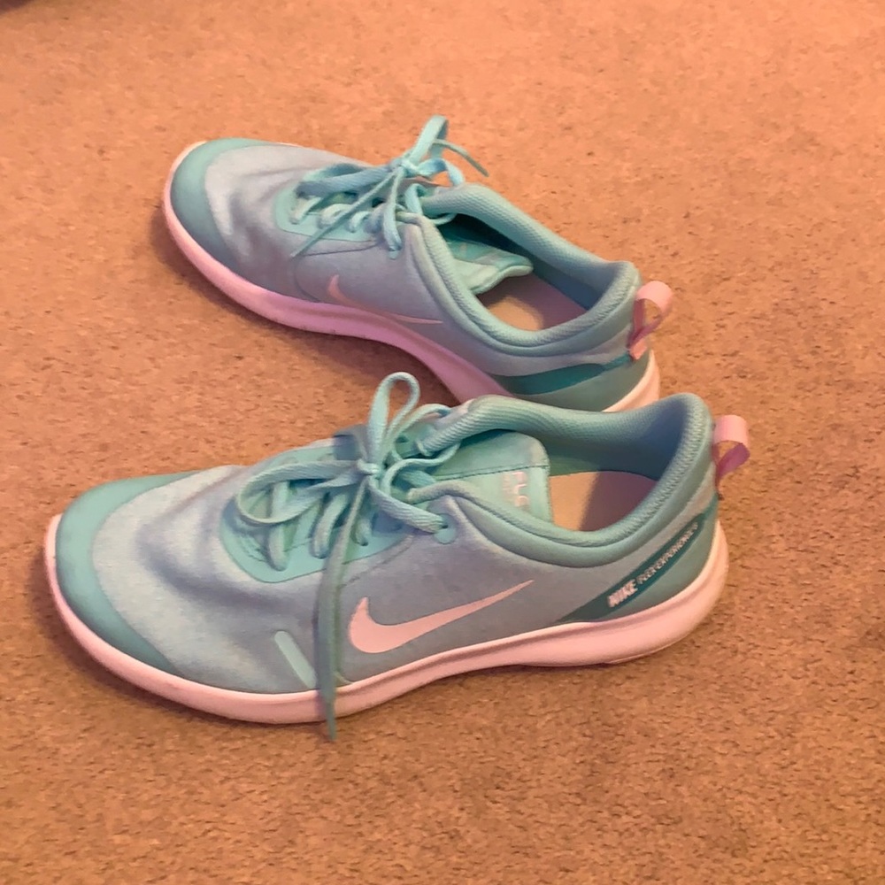 teal nike sneakers